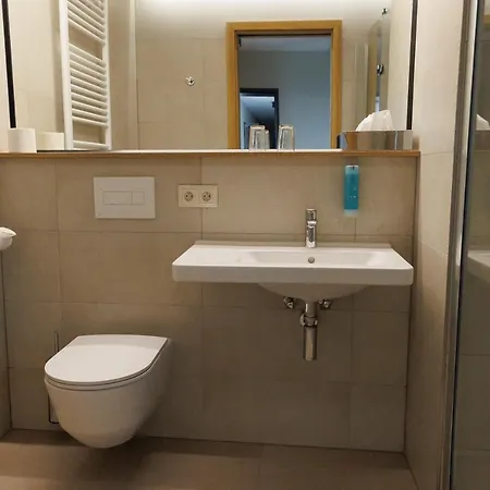 Hotel Avenue Pallova 28