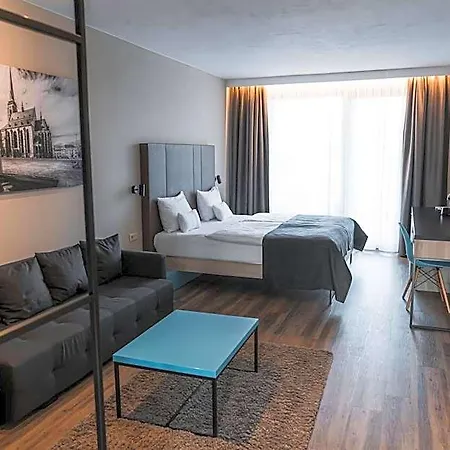 Avenue Pallova 28 Ξενοδοχείο 4*