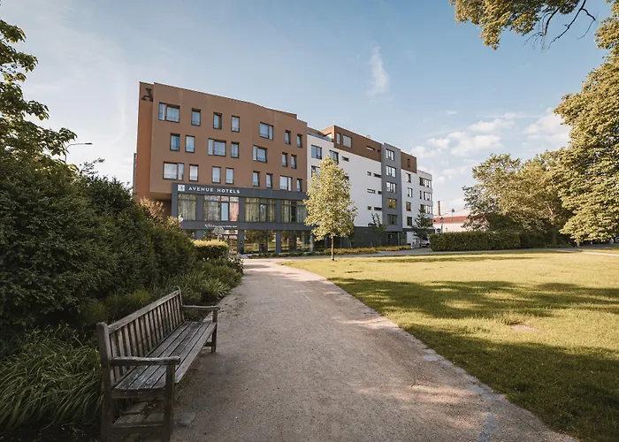 호텔 Avenue Pallova 28 4*