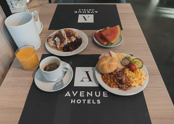 Avenue Pallova 28 4*