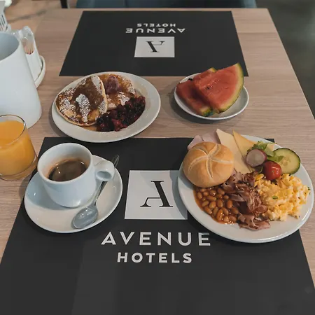 Avenue Pallova 28 4*